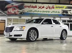 کرایسلەر 300